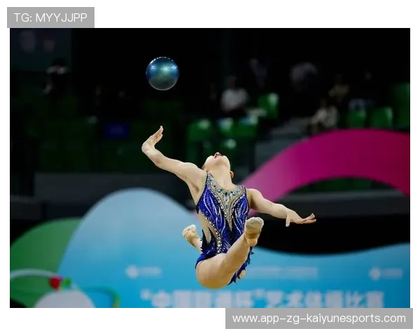 体操小公主回归首赛夺金